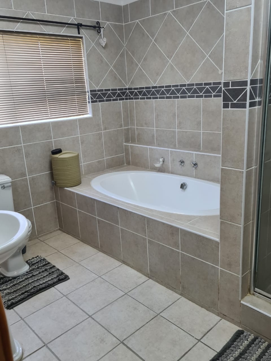 3 Bedroom Property for Sale in Winterhoek Park Eastern Cape